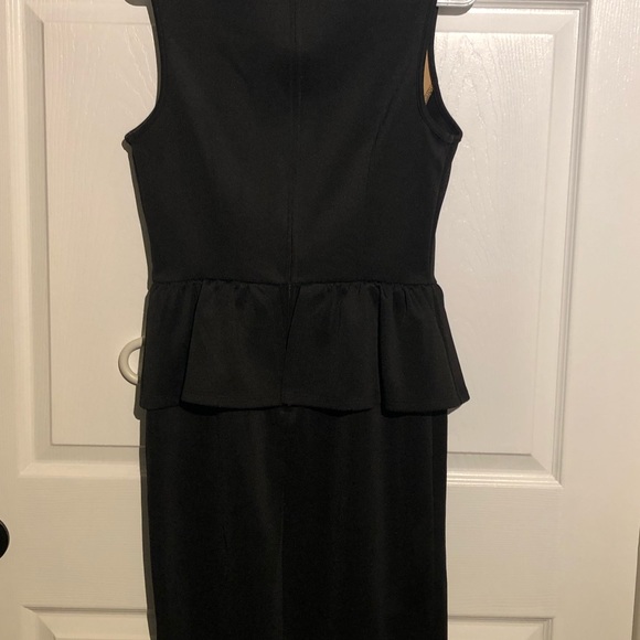 Finn & Clover Evening Dress - Gently Worn Size L - Picture 3 of 3